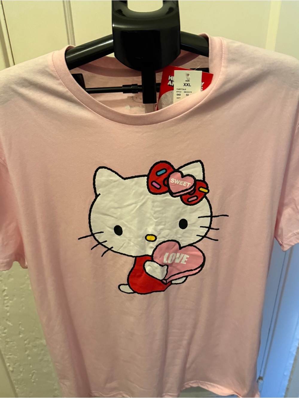 Hello Kitty Pink valentine Graphic unisex Tee - XXL